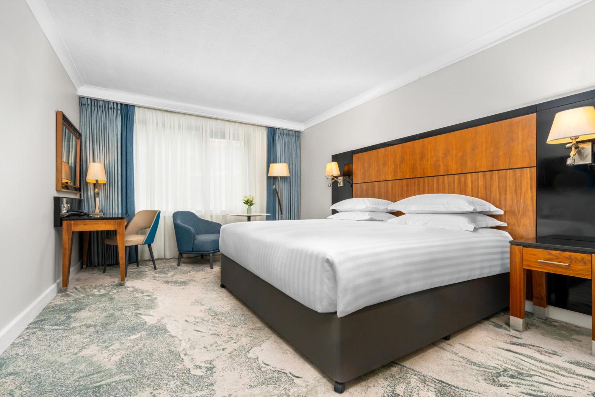 The Galmont Hotel & Spa Galway Exterior photo